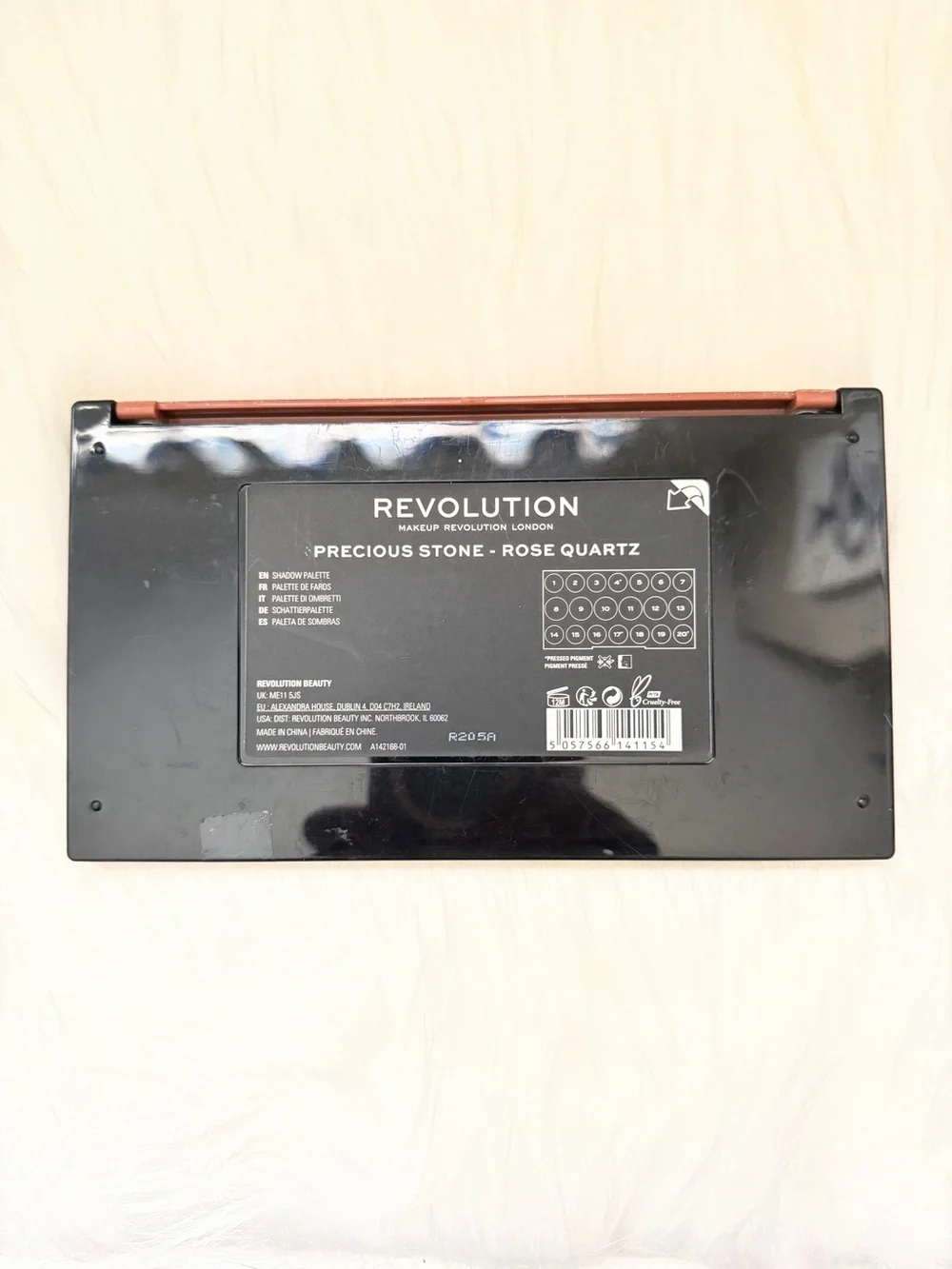 N/A revolution makeup